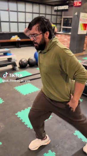 Standing one side crunches best fat loss#fat #los #cardio #bilalukfitness