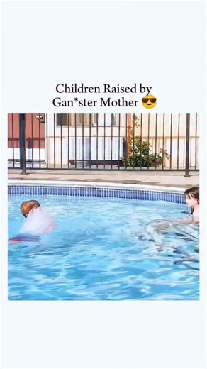 Screen Clips on Instagram: "📺 Title: Animal Kingdom (2016–2022) ⭐ Genre: Drama | Crime | Thriller 📀 Seasons: 6 Seasons 🎭 Starring: Ellen Barkin, Finn Cole, Shawn Hatosy, Ben Robson, Jake Weary, Molly Gordon 🎥 Developed By: Jonathan Lisco 🎬 Based On: The 2010 Australian film Animal Kingdom 📡 Streaming On: Netflix, Amazon Prime Video (region-dependent) 📚 Storyline: Animal Kingdom follows Joshua “J” Cody, a teenager who moves in with his estranged grandmother, Janine “Smurf” Cody, after his 