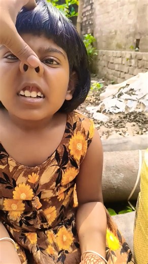 Don't blink. Perform a magic. Elsa'sunderwear, Human baby, Luxi's dad. LittleLuxi