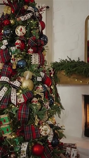 Traditional Christmas Tree 2026, Red Tartan Holiday Decor, Cozy Fireplace Mantel Ideas
