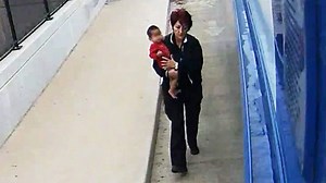 MCTS Driver Irena Ivic rescued a baby that she spotted alone on a freeway overpass in Milwaukee. It's another amazing story of #MCTSExcellence tinyurl.com/y9225r4g | Milwaukee County Transit System