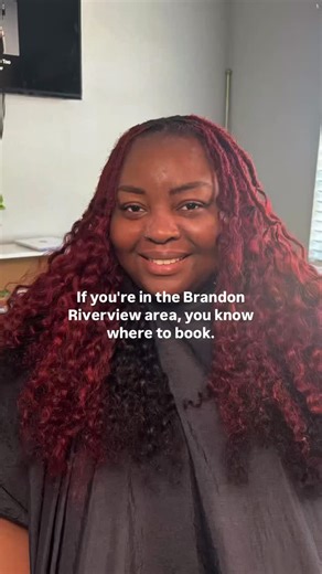 Tampa Bay Locs | Retwist | Natural Hair | Loc extension | Twist on Instagram: "Natural locs with a little extra personality 😍✨ Soft curls, seamless blend, and all the movement. Feathered crochet from @ygwigs #Riverviewloctician #Tampalocs #CurlyLocs"