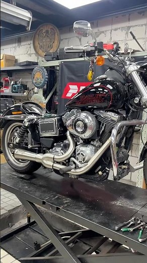 Pazoma 2-into-1 Exhaust System For 2006-17 Harley Dyna #harley #clubstyle #performance