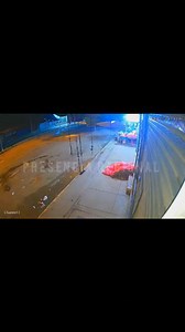 Ladrones o municipales? Una forma agresiva de incautar productos en Pucallpa, lo protagonizan estos servidores públicos de comercialización. #Pucallpa #Ucayali #Lamentable #URGENTE #Sentencia Presencia Regional - Oficial Noticias al 998641458 | Presencia Regional - Oficial