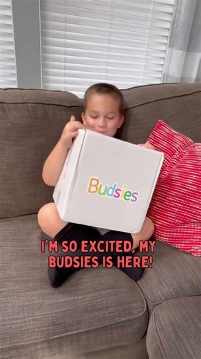 12K views · 185 reactions | The most exciting plush to get in the mail, a custom Budsies of your character!  We've brought to life original characters, book characters, mascots, and more! If you have a character you'd like to make into a 3D plush, visit our website Budsies.com today!  ️ 醴 : @art2theextreme, @just_el_brown, @brilliantorbs @hawleyorthodontics, and @colormehappy3 on Instagram | Budsies | Facebook