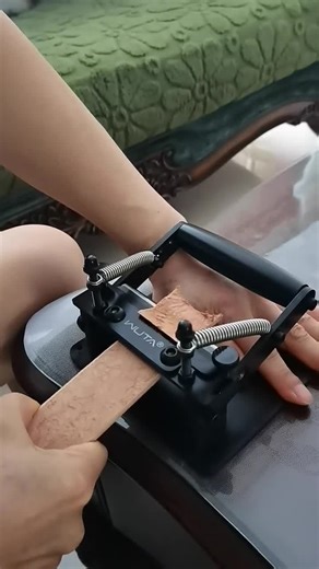 Professional Wide Leather Skiver Machine – Heavy-duty Manual Skiving Thinning Tool for Vegetable Tanned Leather, Belts & Cowhide – - Etsy