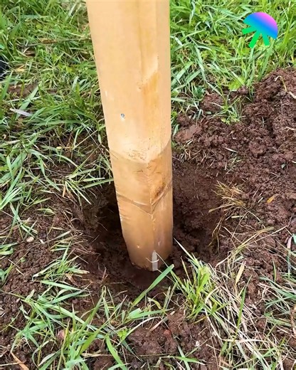 Wooden post stand hack | Science Room