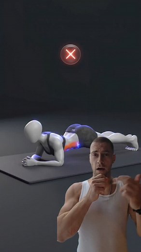 Vadym Cavalera | BUFF Academy APP on Instagram: "✅ TÉCNICA CORRECTA DE PLANCHA ABDOMINAL 🧍‍♂️ Posición inicial: Apóyate sobre antebrazos y puntas de los pies Codos justo debajo de los hombros Cuerpo formando una línea recta de cabeza a talones --- ⚙️ ACTIVACIONES CLAVE (esto es lo que casi nadie hace): 1. Activa glúteos → Aprieta el culo como si quisieras aplastar una nuez. Esto estabiliza la pelvis y evita que la lumbar se hunda. 2. Retroversión pélvica → Imagina que metes la cola ligeramente 