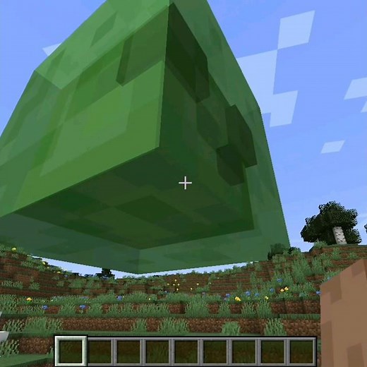How to summon a Giant Slime in Minecraft.
