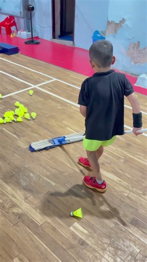 Perfecting the toss, step by step # badminton #vlog #sports #video