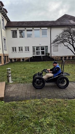 Daniel Schöb on Instagram: "Auch gebogene Treppen sind für das Exoquad kein Problem – macht es Sinn? Wahrscheinlich nicht.Aber es zeigt die Power, die dahintersteckt, und wo du überall hochkommst, wenn du die richtige Unterstützung hast. 💪♿️Many wheelchair users don’t realize how much safety & freedom modern stair-climbing assist devices can give you.That’s why we push every limit – so you don’t have to.Bleib bis zum Ende dran und sieh selbst, wie stabil, kraftvoll und zuverlässig das Exoquad 