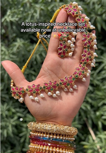 Beautiful Necklace set #lotusdesignNecklaceset #brassjewelleryinnepal #shippingworldwide🌍✈️ #templejewelleryinnepal #aryathejewelleryhouse❤️