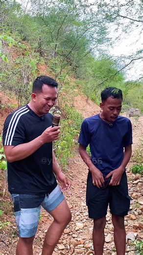 Prank Microphone Makan Makan Konten - Fart Spray Mic Batu Thai