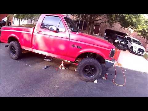Installing a lift kit on 1995 OBS F150 4-6 inches (Part 1)