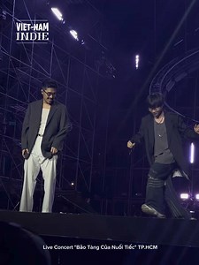47K views · 1.4K reactions | Vũ và Low G với màn battle dance C-Walk ngay trên sân khấu Live Concert "Bảo Tàng Của Nuối Tiếc" TP.HCM tối qua | Vietnam Indie Music | Facebook