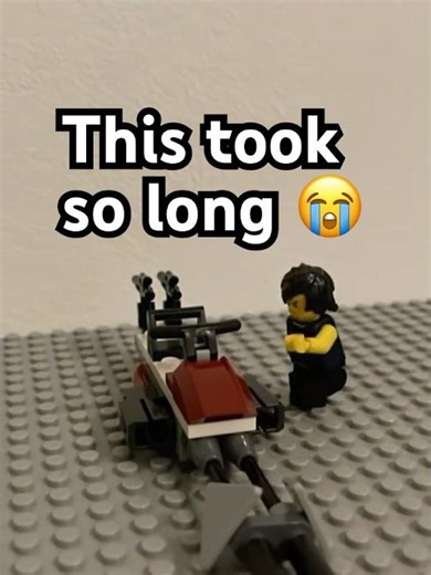 Watch Me Build a Super Cool Lego Speeder Bike!