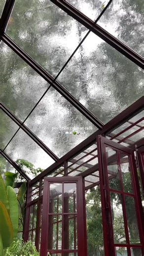 love the rain 🌧️🌧️ #placetogomalang #cafemalang #secretgarden