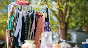 40+ Best Items to Flip for a Profit (Ultimate 2025 List)