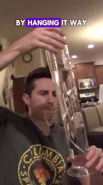 Do air bubbles feel gravity? 🫧​😲 #reels #science #bubble #Gravity #astrophysics #popularscience | The Action Lab