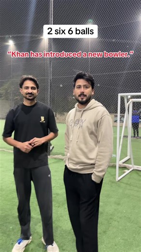 Khan Debuts New Bowler in Indoor Cricket Match