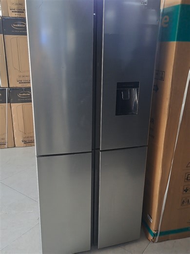 Hisense 392L French door Fridge Freezer with Water dispencer. Model : H520FI-WD Price : R7699 Specifications • Total No Frost • Interior LED Controls • Water Dispencer • French door Finish