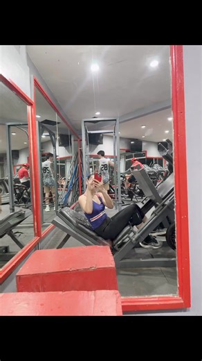 1.6K views · 139 reactions | Workout muna disney princess niyo guys. para na ako siopao 凉殺 | Lamarroza OfficiaI | Facebook