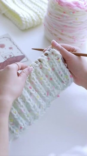Ngọt ngào xỉu #knitting #learnontiktok #bemo Cre: Douyin