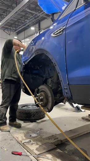 Remove Fender ford escape 2017