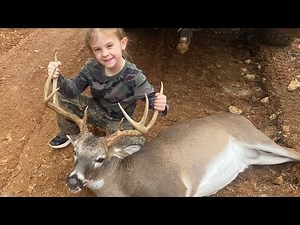 Deer Hunting with Dogs || Alabama Trophy Buck Down