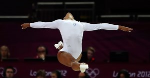 Σοκάρουν οι καταγγελίες πρώην αθλήτριας της ενόργανης: 'Με έσερναν από τα μαλλιά, τα αυτιά μου είχαν ματώσει από το τράβηγμα'