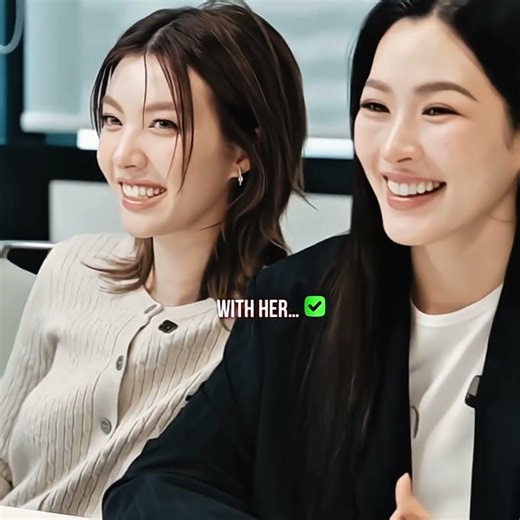 ORMIE LOOKS SO SECURE WITH HER JIEJIE AROUND 🥹 THEIR PERSONALITIES COMPLEMENT EACH OTHER PERFECTLY 😭