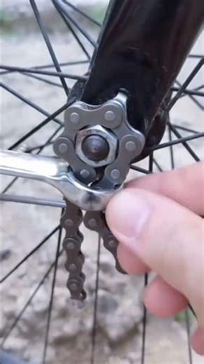 Genius Bike Hack to Remove a Stuck Axle Nut Using an Old Chain