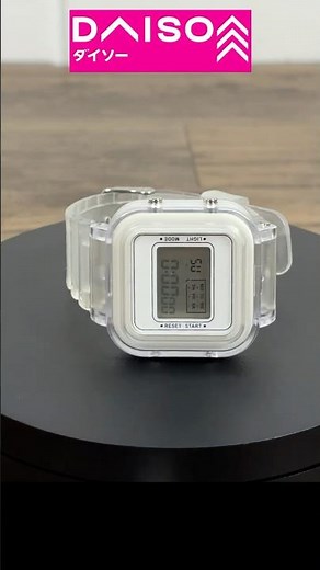[New Daiso Item] Perfect for Summer!? This New Transparent Digital Watch Has That "Cheap Casio" V...