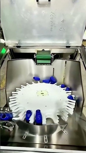 Automatic Plastic Bottle Washing Machine in Action