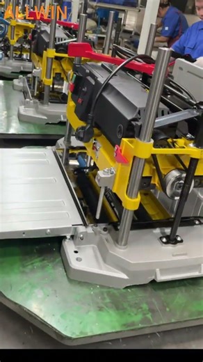 One machine, two processes. Integrated flat-pressing—delivering big results in a small footprint.