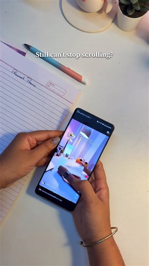 Nιѕнι on Instagram: "How to focus on study…… During exams, I also had days when I just kept scrolling and felt guilty at night. I used to think, “Aaj kuch nahi hua.” But one thing helped me. I stopped waiting to feel motivated. I told myself: bas 10 minutes padh leti hoon. Sometimes it became 30 minutes, sometimes 1 hour. And even when it didn’t, I still felt better because I tried. You don’t have to be perfect every day. You just have to come back again. 👉Follow these simple tips that helped m