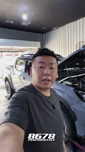 Nissan Navara PRO4X with Compound Turbo Setup Unleashed!