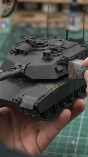 Building a M1A2 SEPv3 Abrams Tank, Track by Track #asmr #miniaturebuilding #satisfying #stopmotion