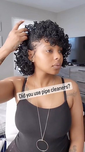 127K views · 3.5K reactions |  Perm-rod Set on BOB Locs@khayute These curls tho’ 〰️ I wanted a loose hair Curly Bob look.. w/a deep side part of course  Used: White Rods Grey Rods & Agua (water) 5 weeks post retie (edge touch up 1 week) #locs #permrodset #naturalhair | Protectivestyles | Facebook