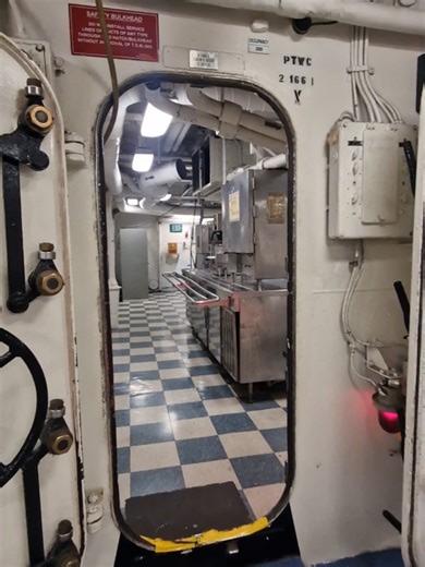 Exploring the USS Iowa Battleship History