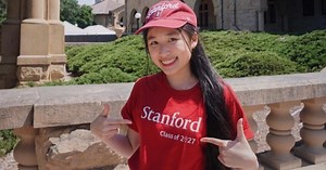 Jenny Huỳnh khiến cả trường ở Mỹ bất ngờ vì độ nổi tiếng trên mạng
