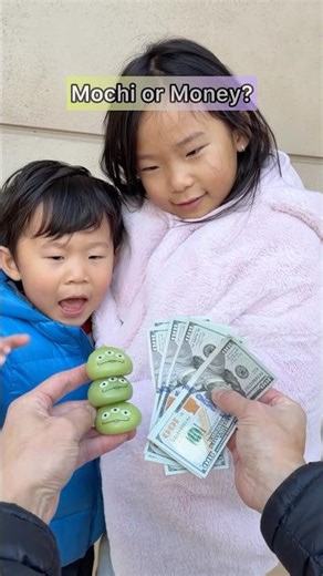 ALIEN MOCHI or MONEY? (Trip to Hokkaido, Japan)