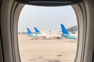 Review: Garuda Indonesia 777-300ER in Business Class - The Points Guy