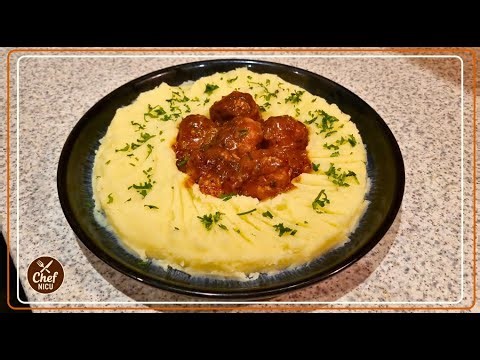 👵❤️ Meatballs in Sauce with Mashed Potatoes – The Taste of Childhood, Just Like Grandma’s!