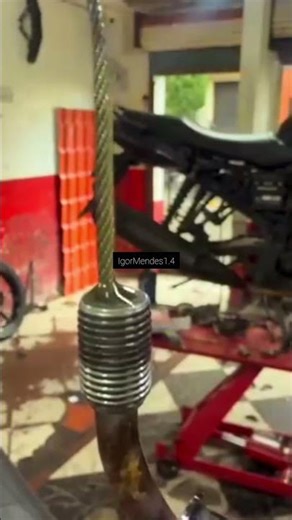 trick Beginner’s Guide: Add Engine Oil Without Destroying Your Bike!