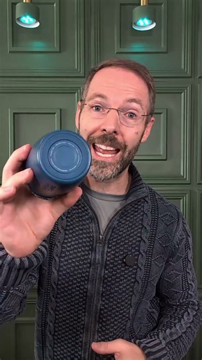 Preserves the taste of your coffee with ceramic lining