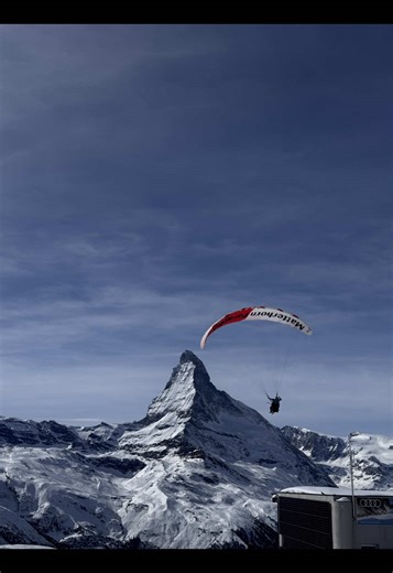 Exploring Slope 15b at Matterhorn in Zermatt