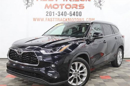 Used 2021 Toyota Highlander for Sale Near Me | Edmunds