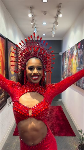 Bellinha Delfim on Instagram: "Look divo de ontem @delfimatelier ❤️"