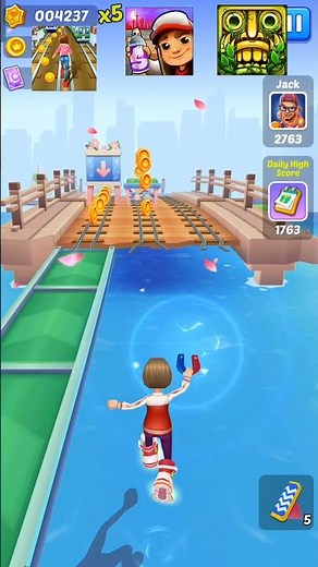 Viral 3 Games - SUBWAY SURFERS 🆚 SUBWAY PRINCESS 🆚 TEMPLE RUN Crazy Moments #shorts #roblox